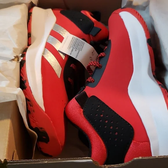 ADIDAS Cross Em Up Wide Sneakers size 3.5